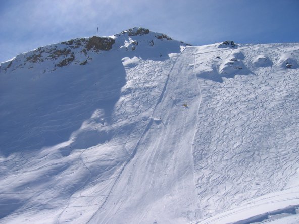 Photo by dyuk from carvers.it