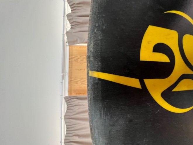 Фотография вмятины на канте